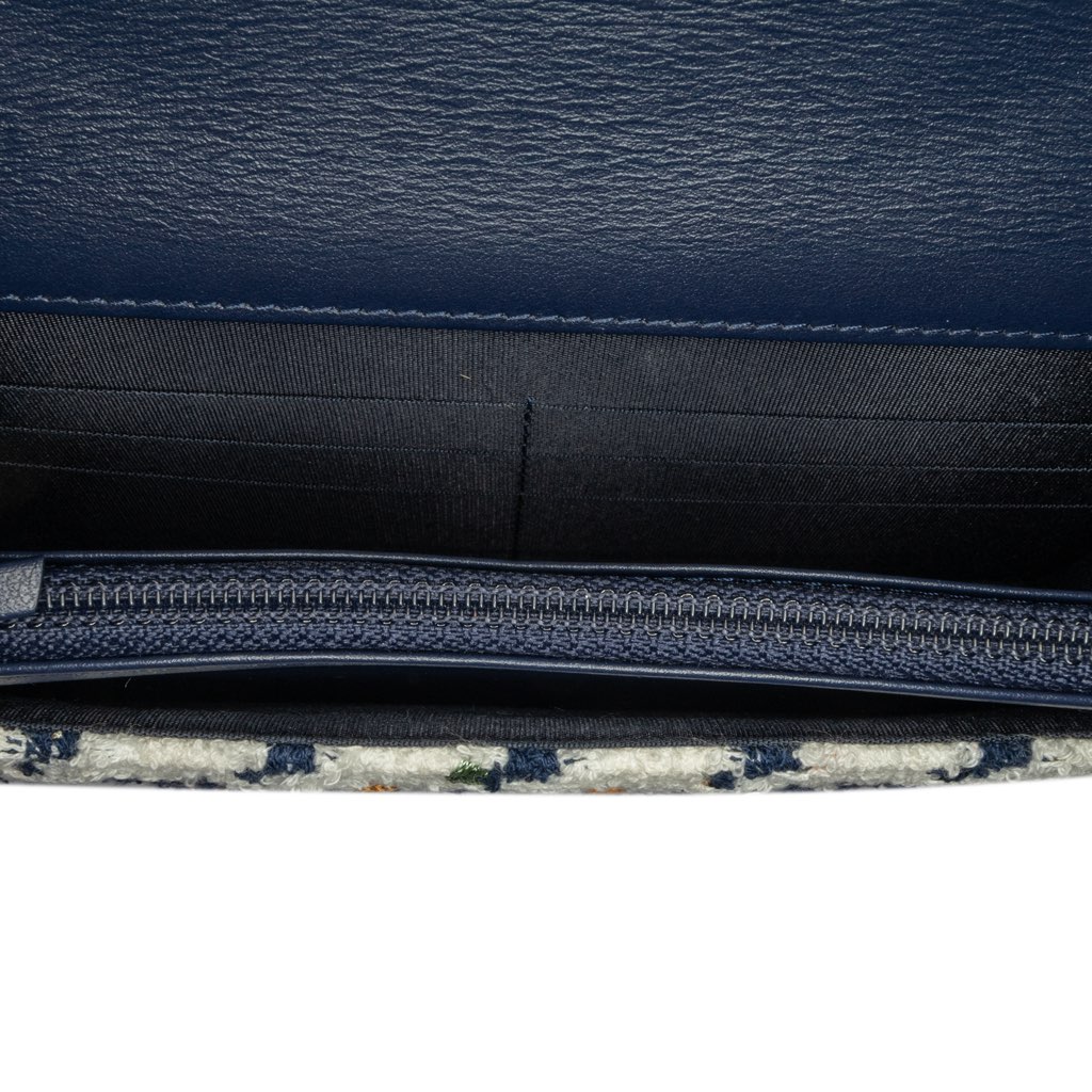 Chanel Tweed 19 Wallet On Chain - 5