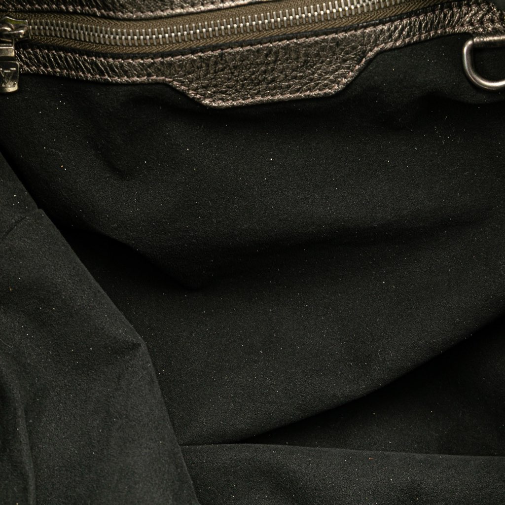 Louis Vuitton Monogram Mahina XL - 4