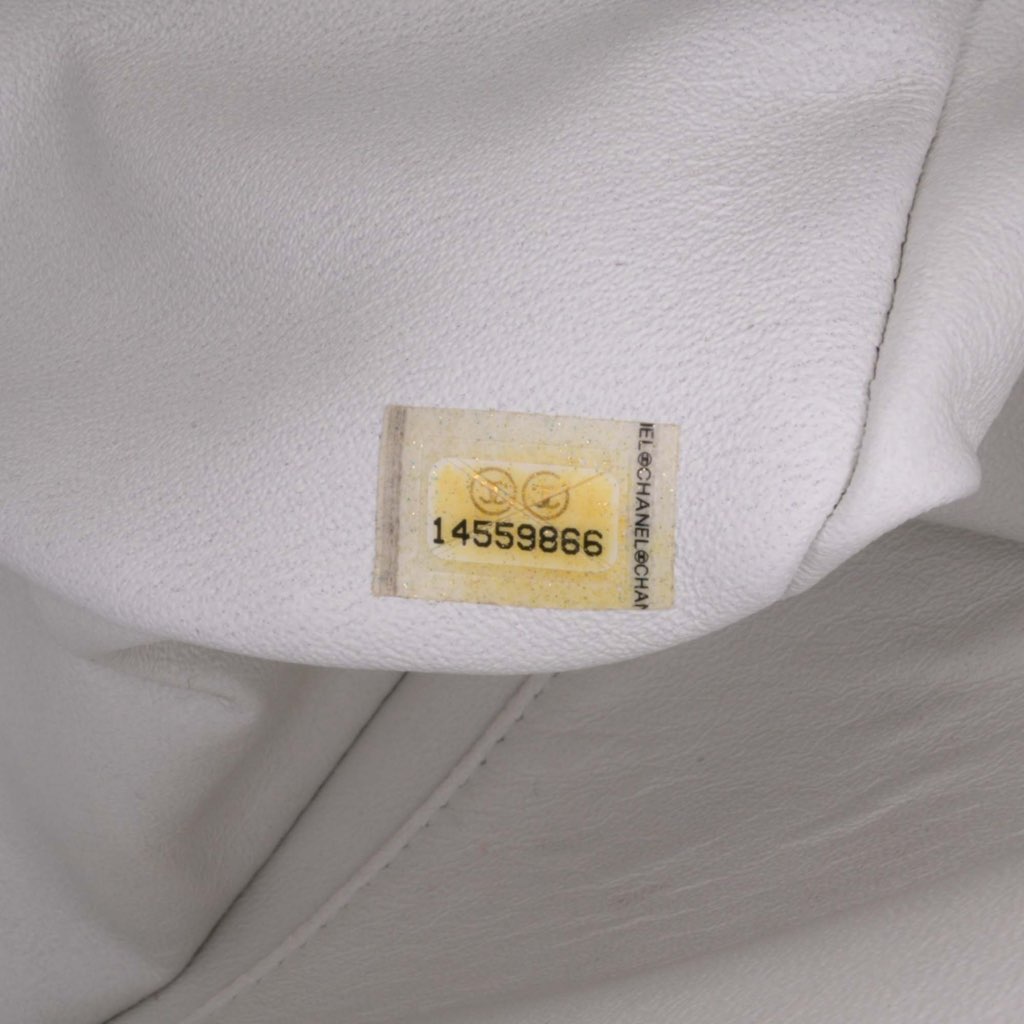 Chanel Jumbo Classic Caviar Double Flap - Detail 1