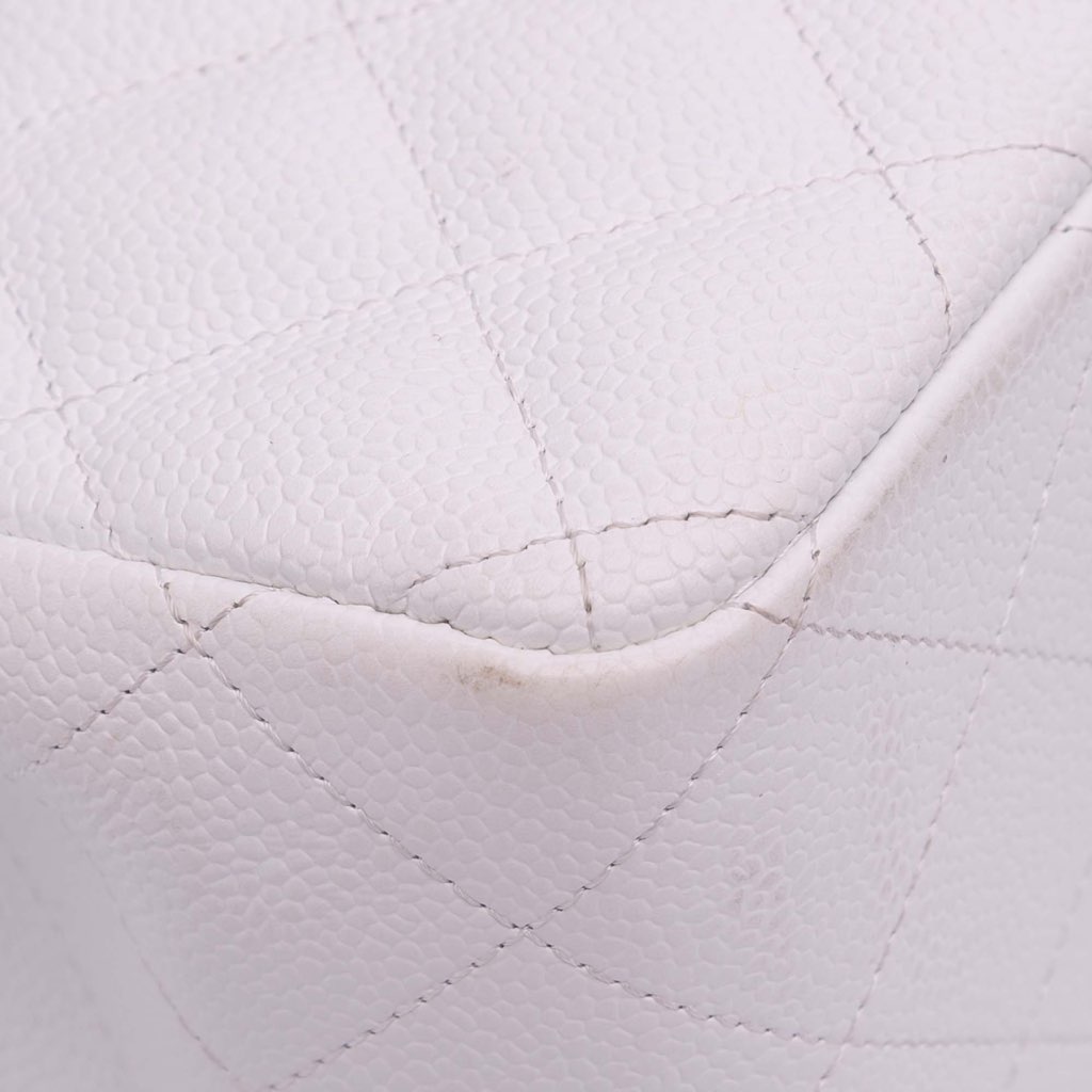 Chanel Jumbo Classic Caviar Double Flap - Detail 2