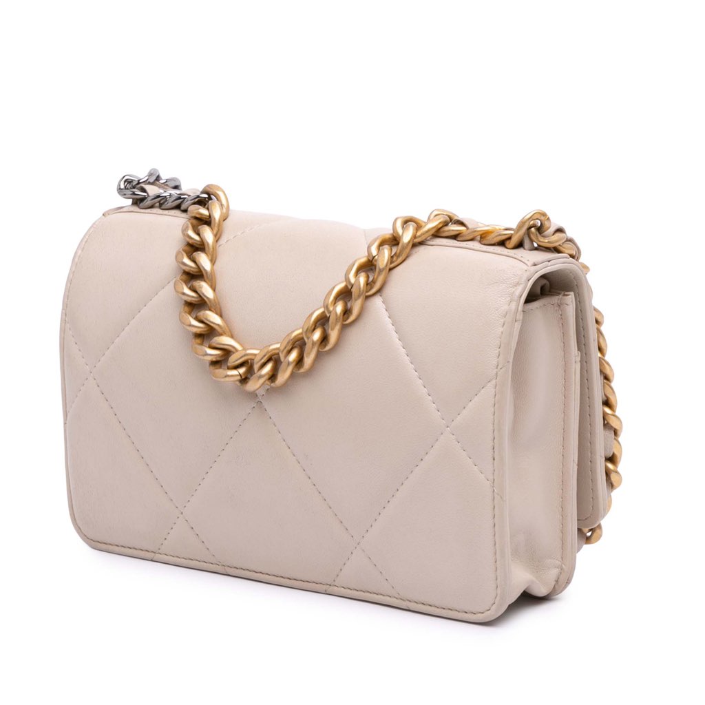 Chanel Quilted Lambskin 19 Wallet on Chain - 2