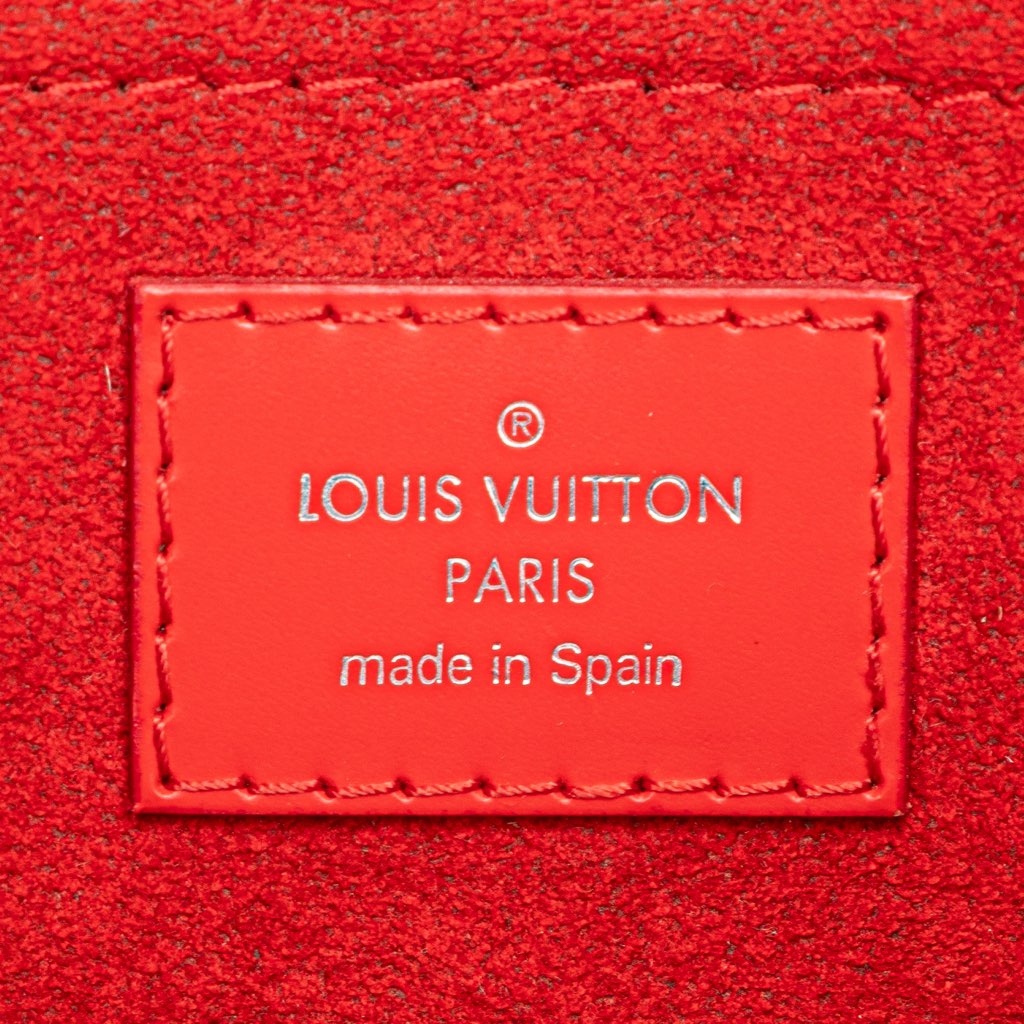 Louis Vuitton Monogram Epi Saint Michel - Side view