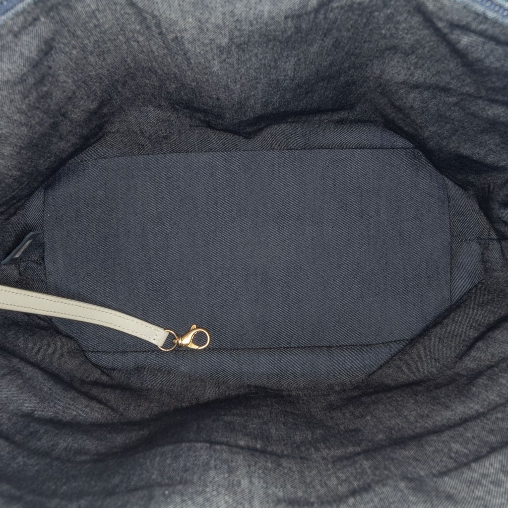 Chanel Crumpled Calfskin En Vogue Rope Satchel - 4