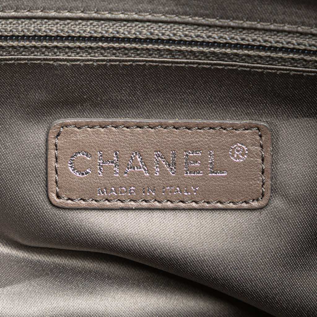 Chanel Large Patent Luxe Ligne Bowler Bag - 5