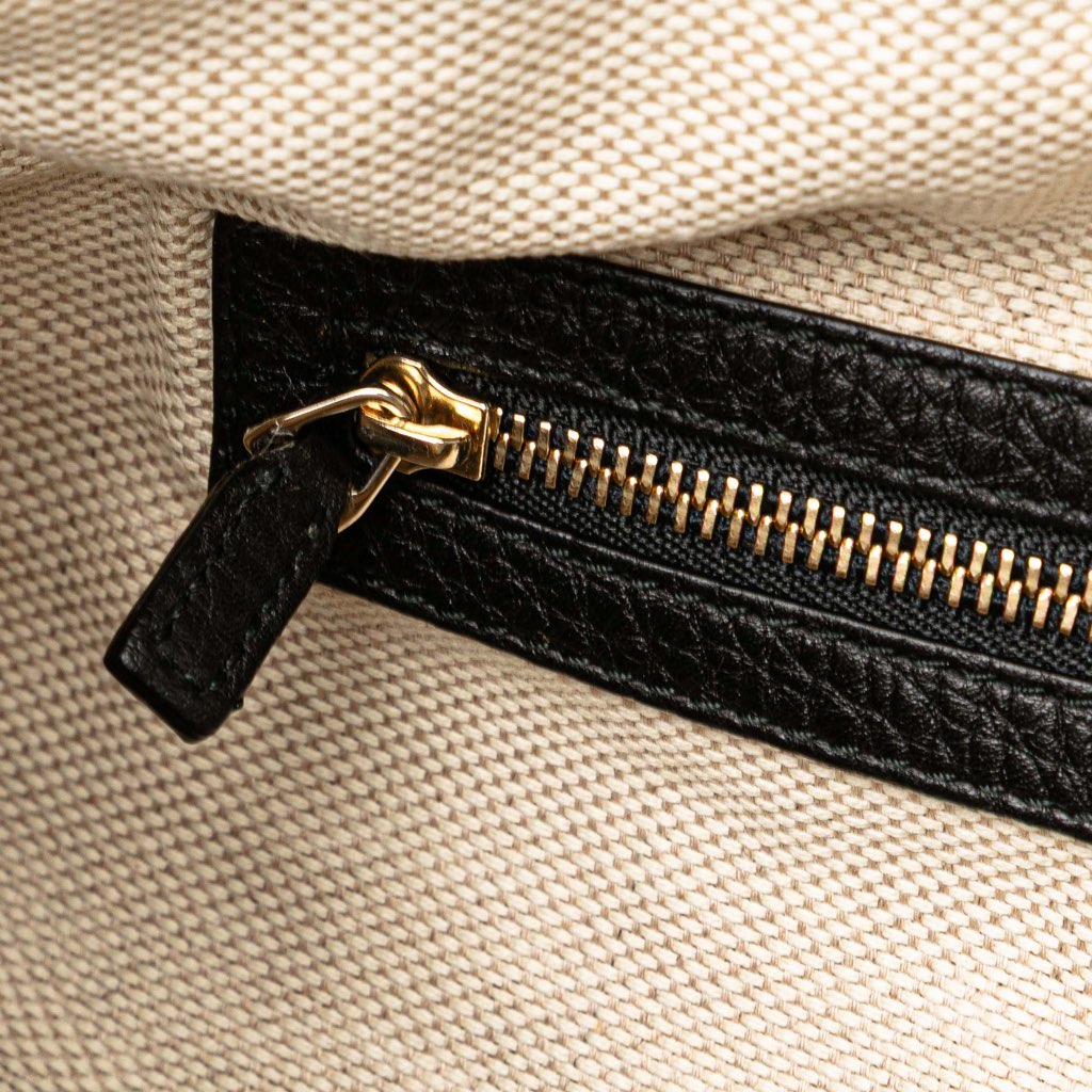 Gucci Medium Pebbled Calfskin Soho Boston Bag - Detail 1