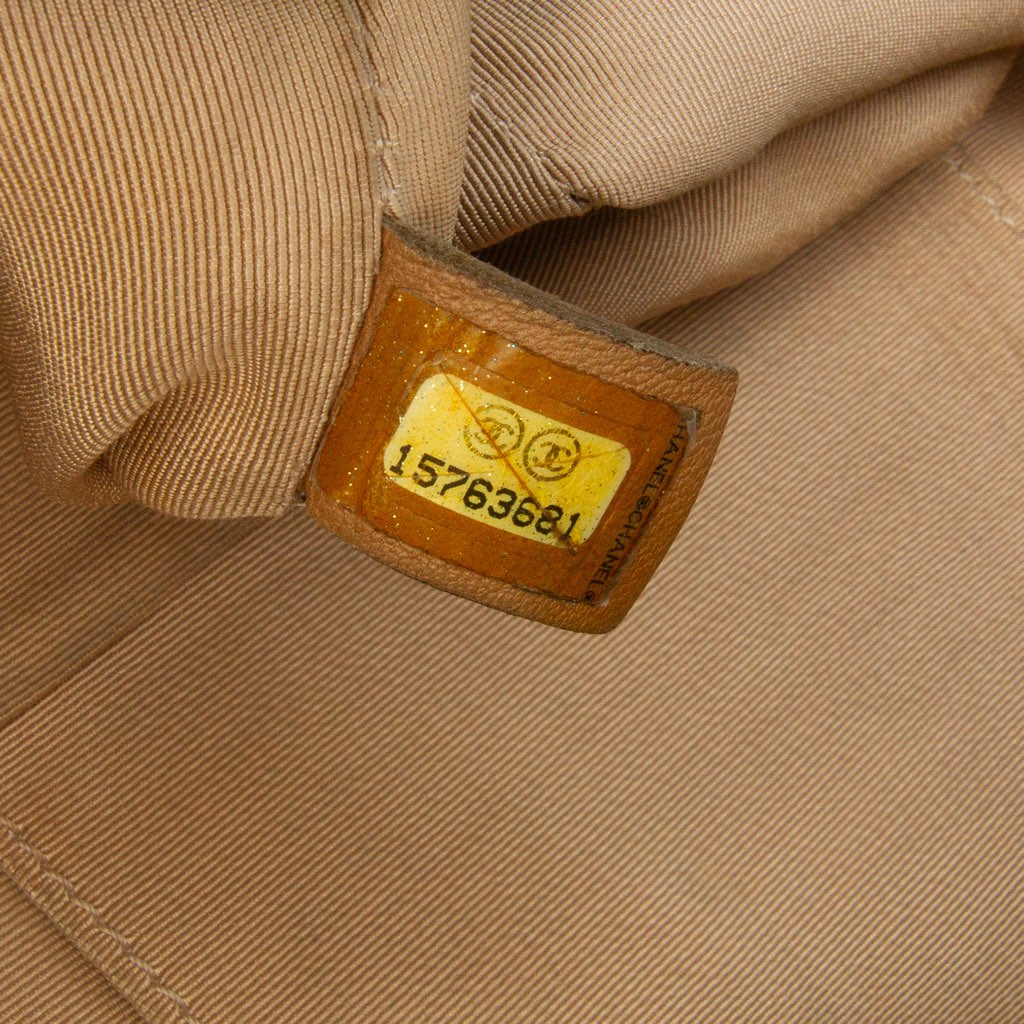 Chanel CC Quilted Caviar Expandable Tote - 5