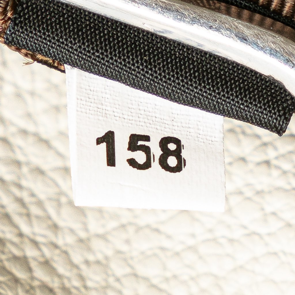 Prada Vitello Daino Front Pocket Tote - Image 10