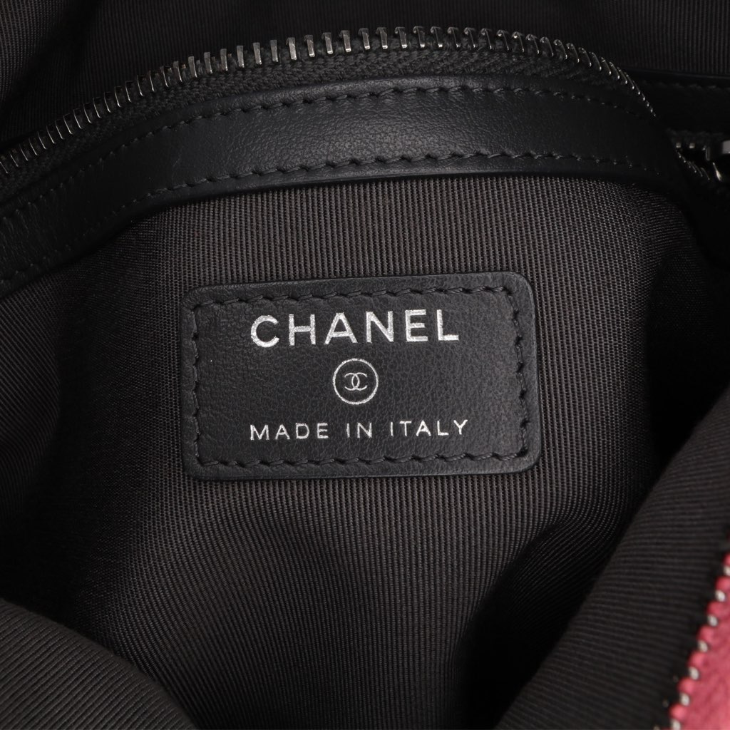 Chanel Medium Chevron Aged Calfskin Gabrielle Cosmetic Clutch - 5