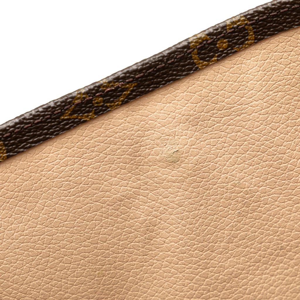 Louis Vuitton Monogram Sac Plat - Detail 2
