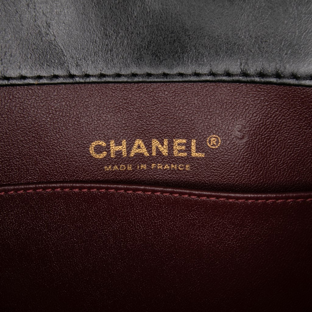 Chanel CC Quilted Calfskin Front Pocket Shopping Tote - 5