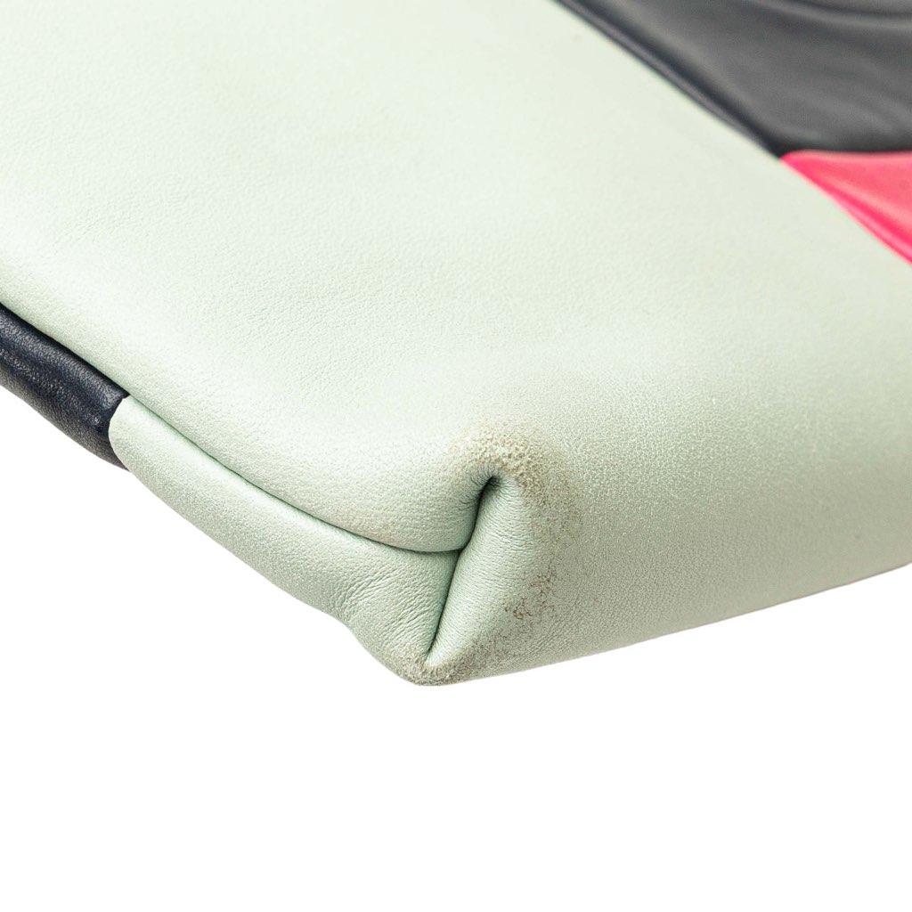 Chanel Large Lambskin Colorblock Patchwork O Case - Image 10