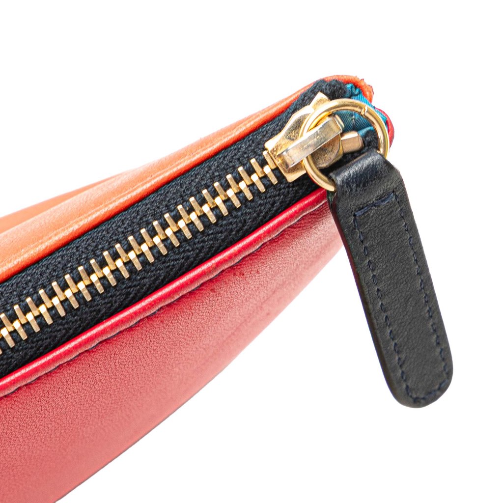 Chanel Large Lambskin Colorblock Patchwork O Case - Image 11