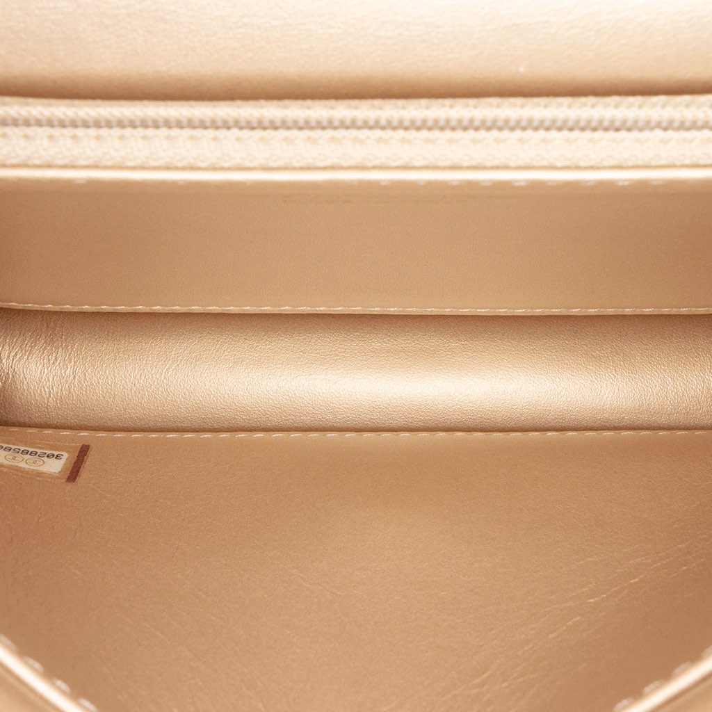 Chanel Medium Chic Pearls Lambskin Flap - 4