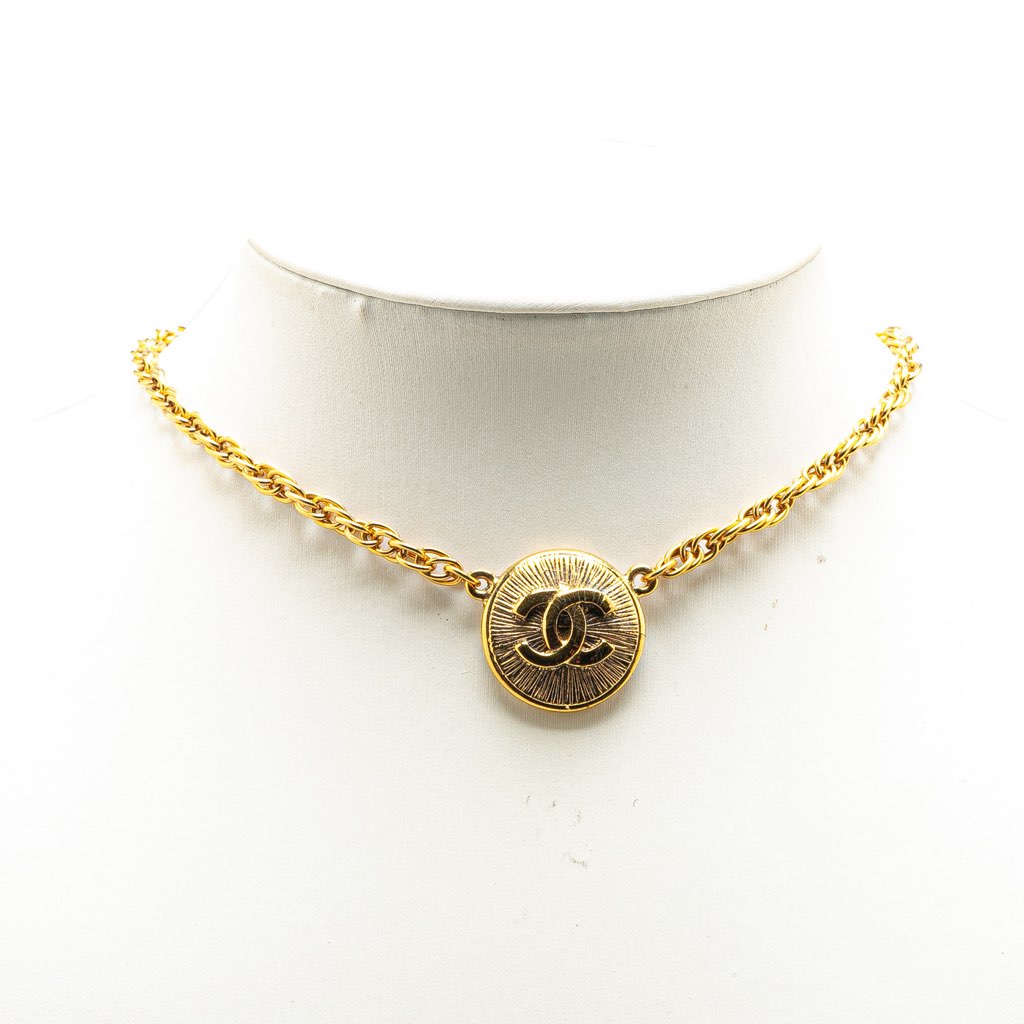 Chanel Gold Plated CC Round Pendant Necklace - 4