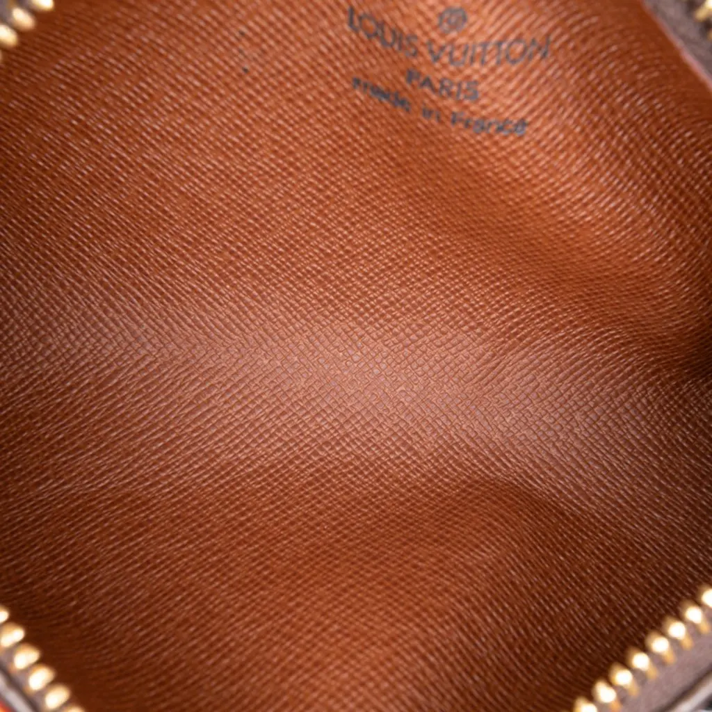 Louis Vuitton Monogram Papillon Pochette Brown Canvas Good - Model View