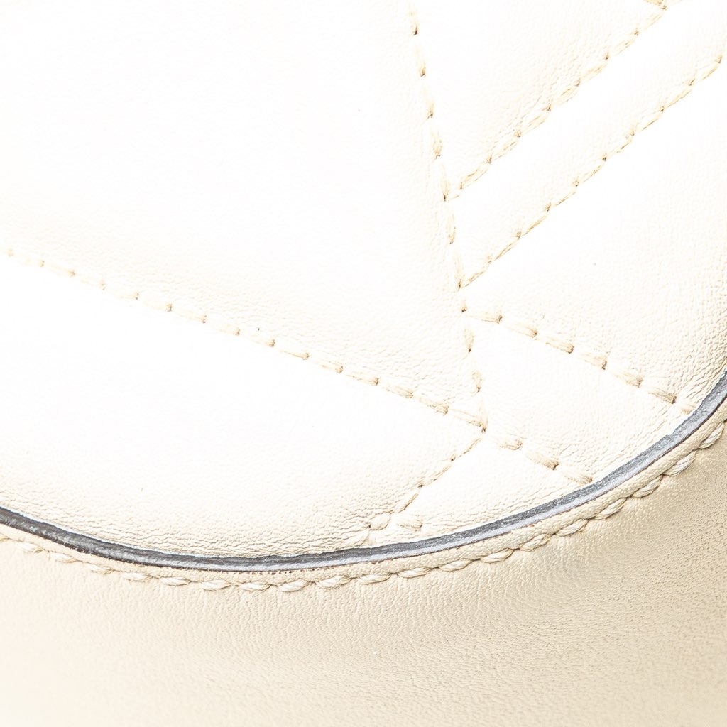 Gucci Quilted Leather Dionysus Web Hobo - Image 12