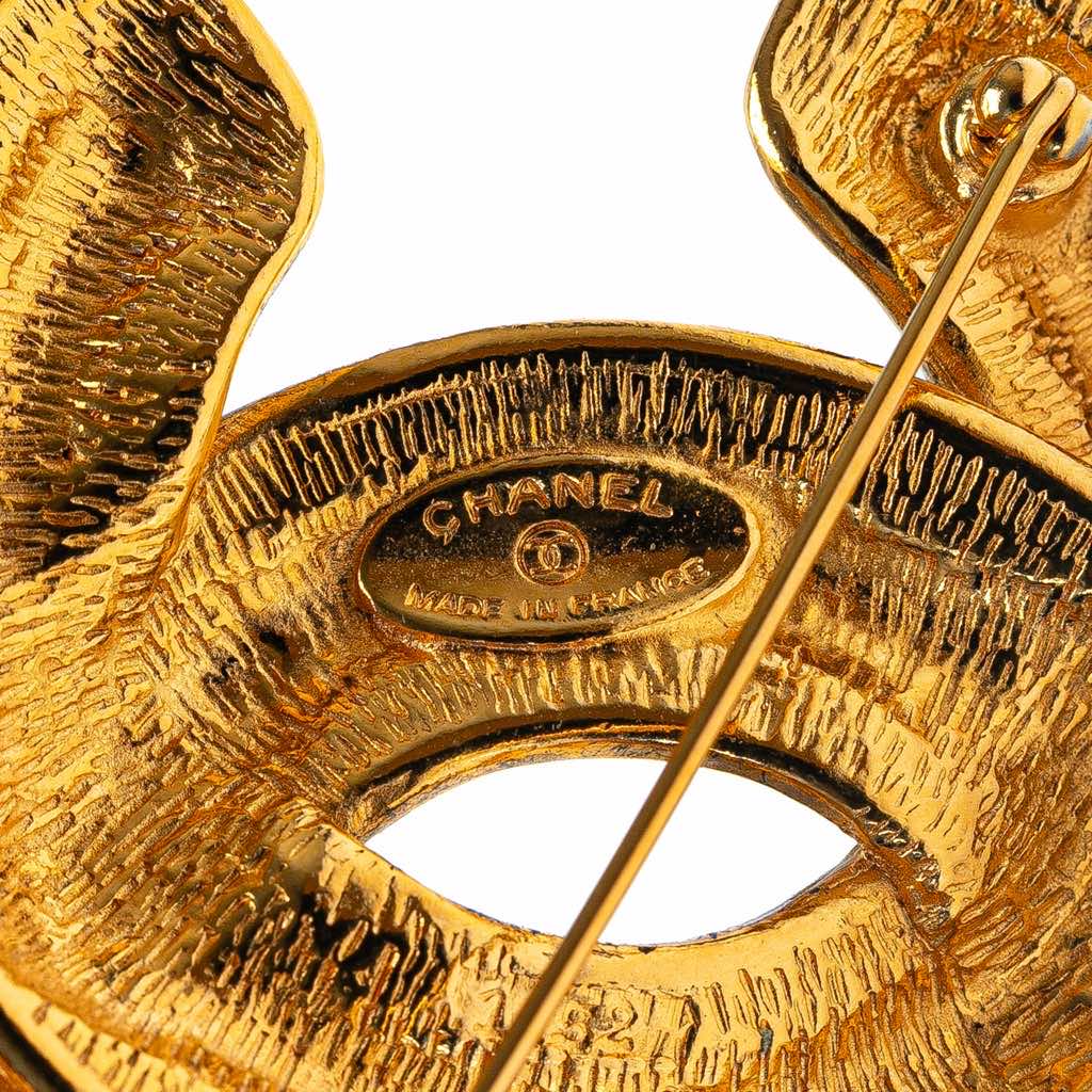 Chanel Gold Plated CC Quilted Brooch - Image 6
