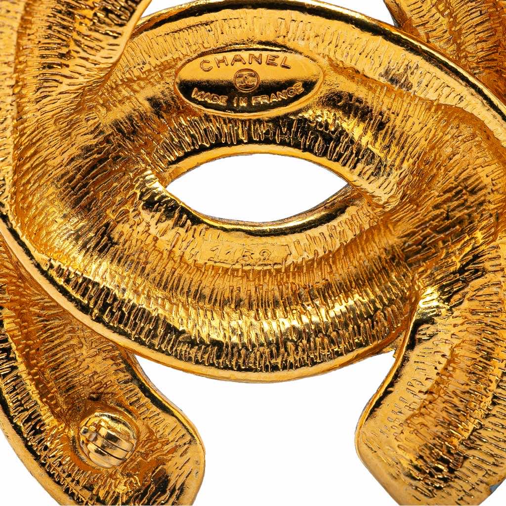 Chanel Gold Plated CC Quilted Brooch - Image 6