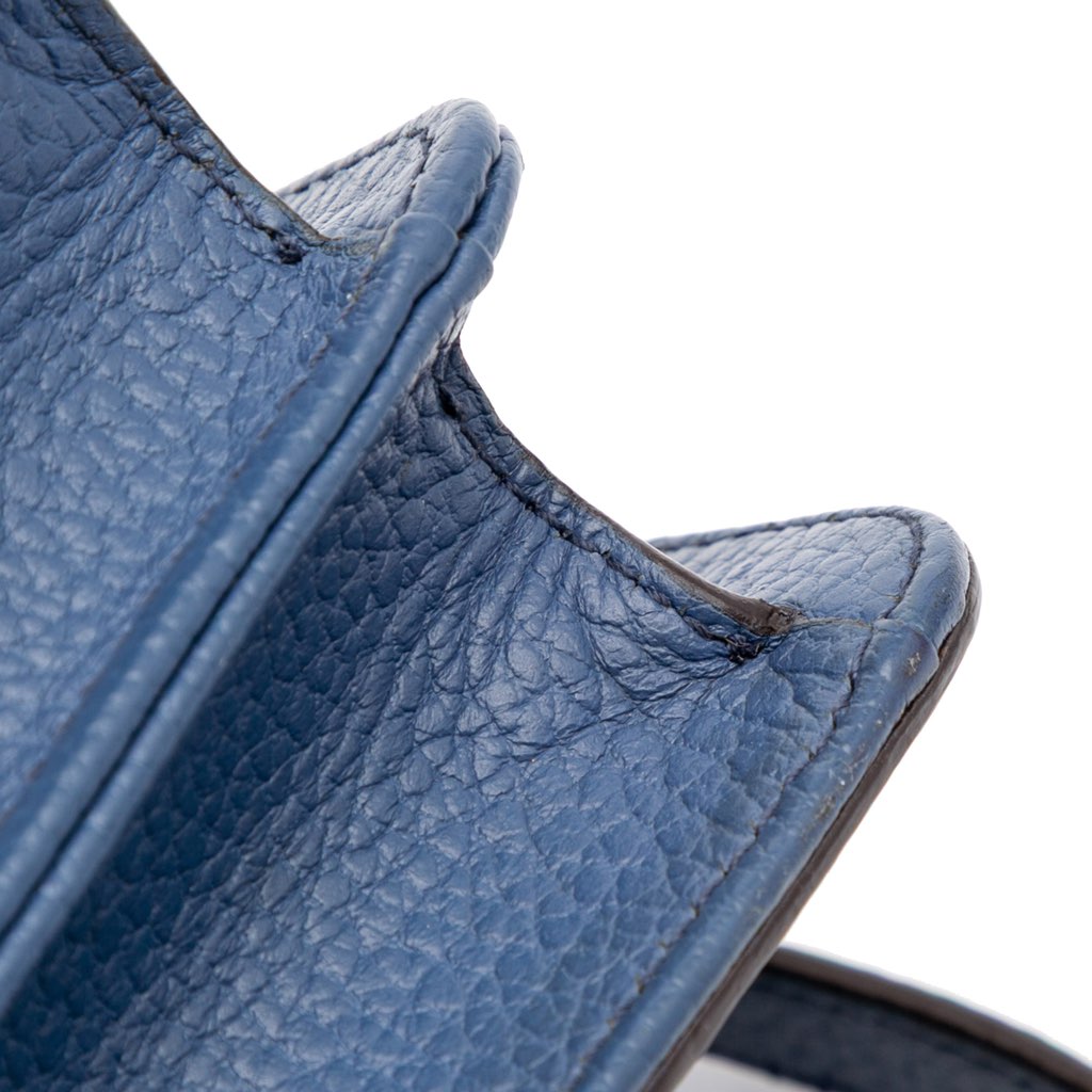 Gucci Small Dollar Calfskin Interlocking G Crossbody - Image 10