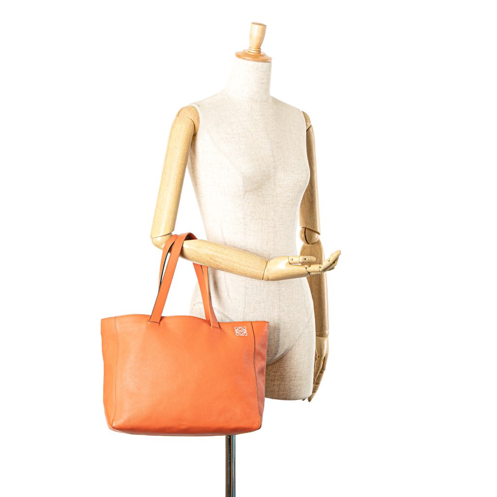 Loewe Anagram Leather East West Tote - Image 14