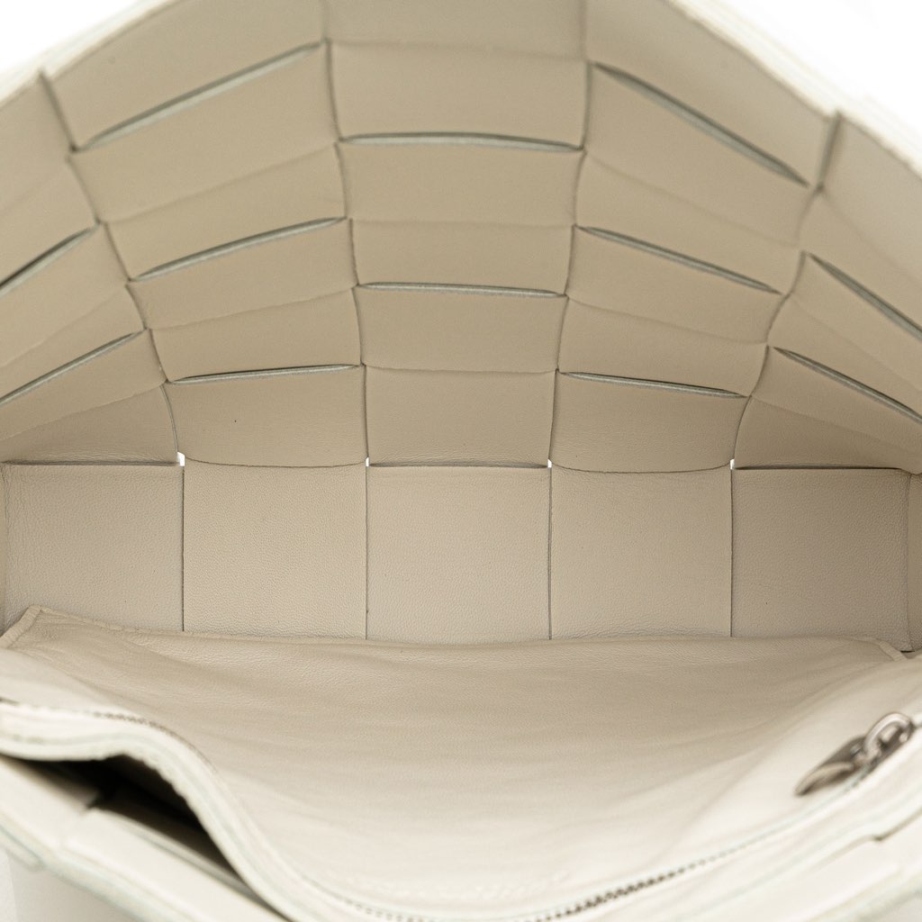 Bottega Veneta Nappa Intrecciato Cassette Messenger - 4