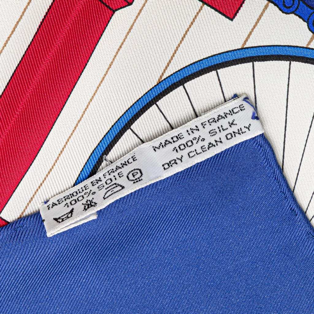 Hermès Les Becanes Silk Scarf - 4