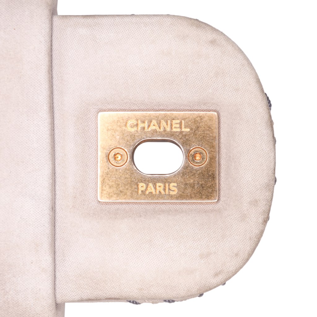 Chanel Jumbo Quilted Calfskin Triple Stitched Flap - Detail 2