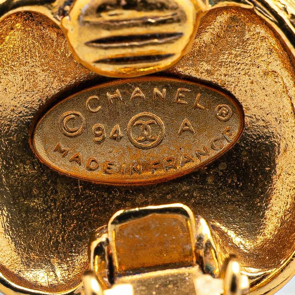 Chanel Gold Plated CC Round Clip On Earrings - 3