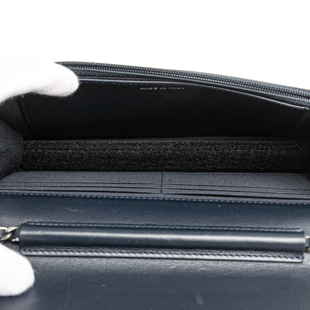 Chanel Quilted Aged Calfskin Gabrielle Wallet On Chain - 4