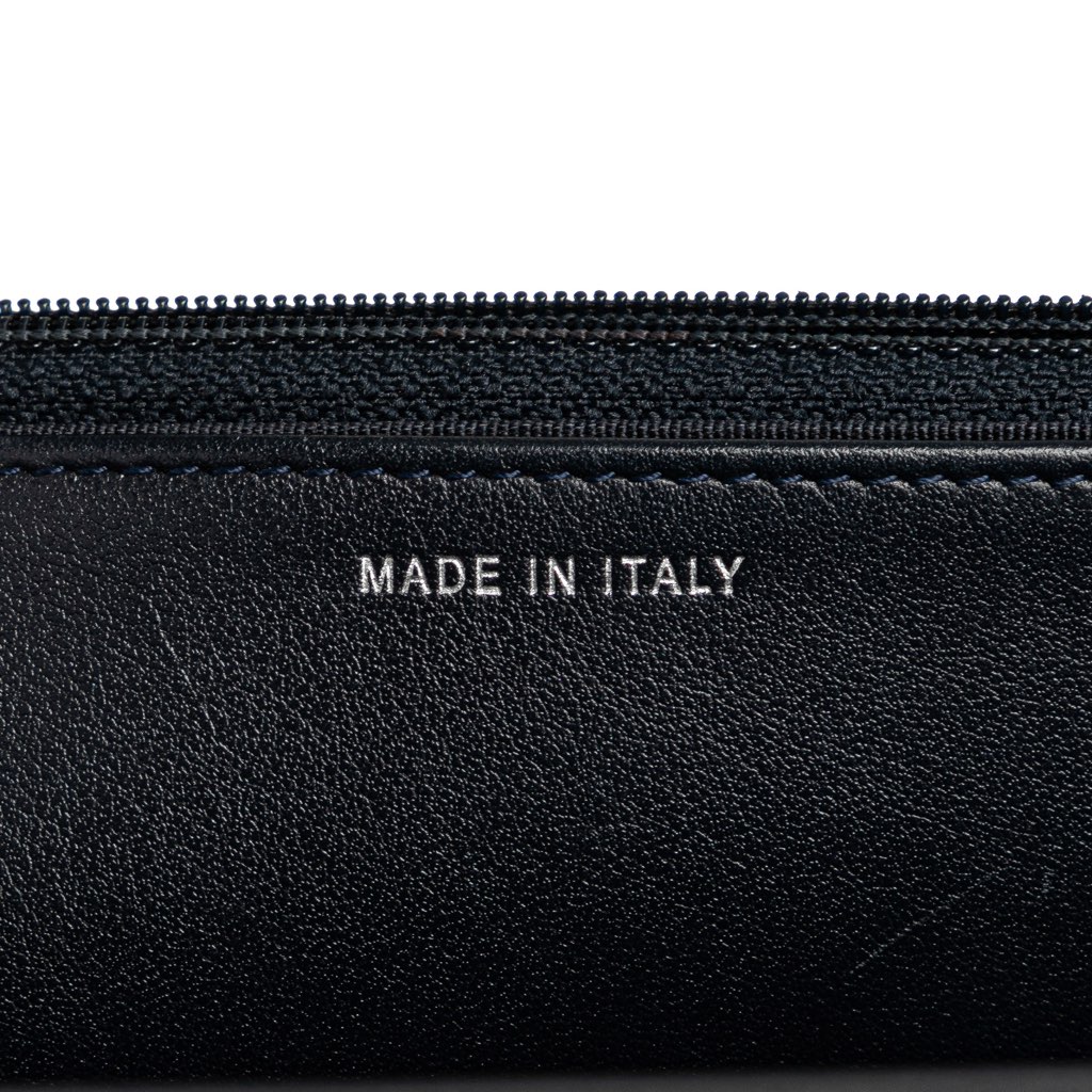 Chanel Quilted Aged Calfskin Gabrielle Wallet On Chain - Detail 1