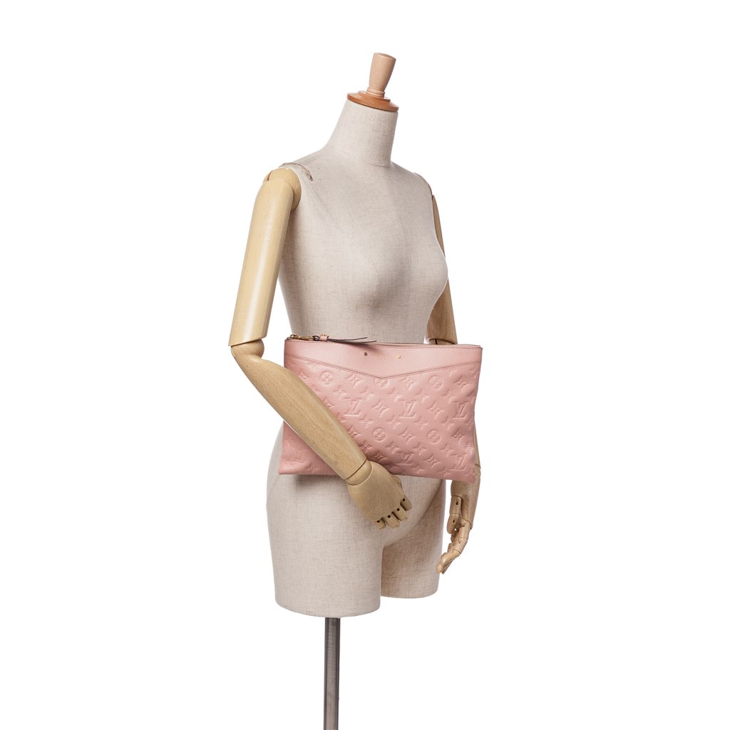 Louis Vuitton Monogram Empreinte Daily Pouch - Detail 2