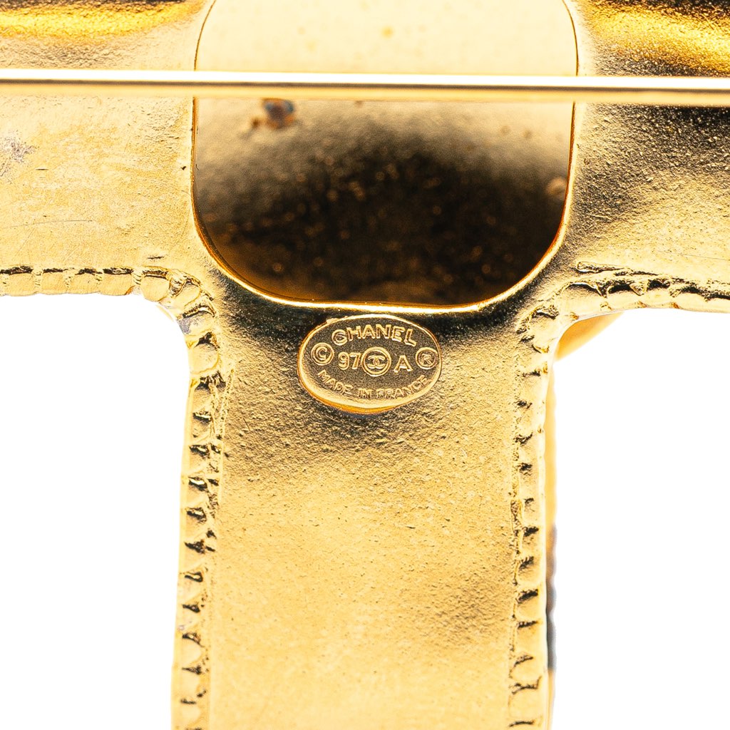 Chanel Gold Plated CC Ribbon Cross Brooch - Image 6