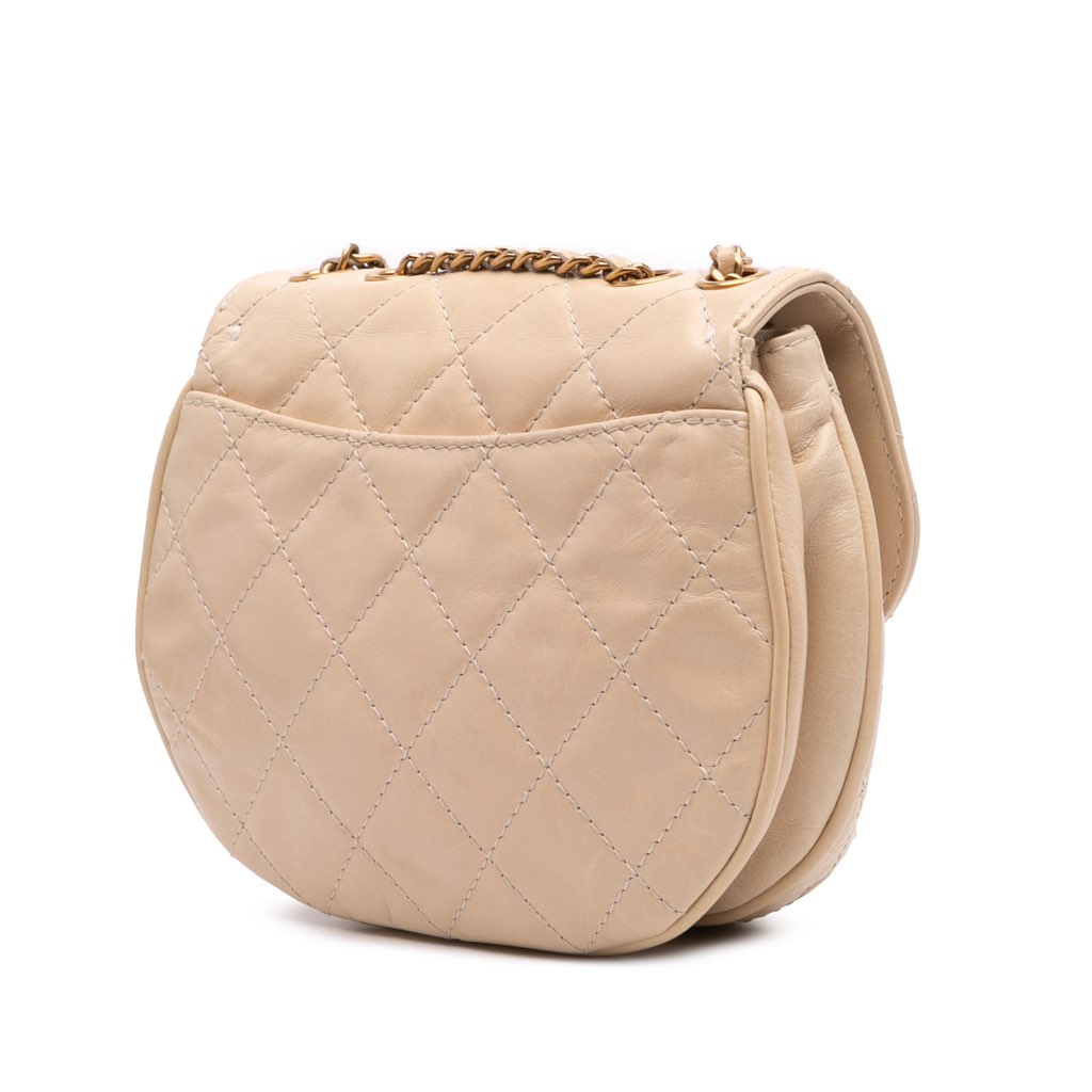 Chanel Small Aged Calfskin Bubble CC Flap - 2