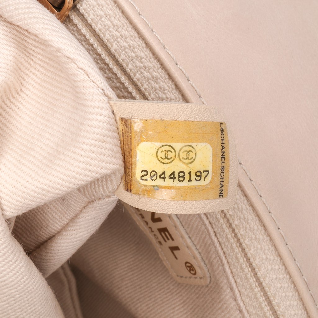 Chanel Small Aged Calfskin Bubble CC Flap - 5