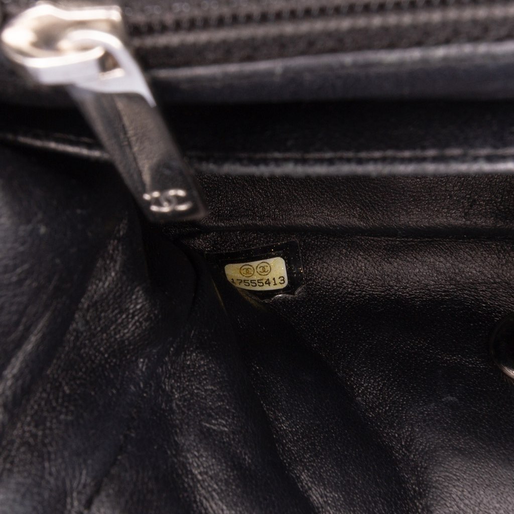 Chanel Mini Square Classic Patent Single Flap - Side view