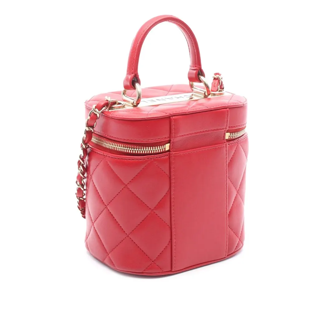 Chanel Quilted Lambskin Trendy CC Vanity Case Red Leather Good - Back View