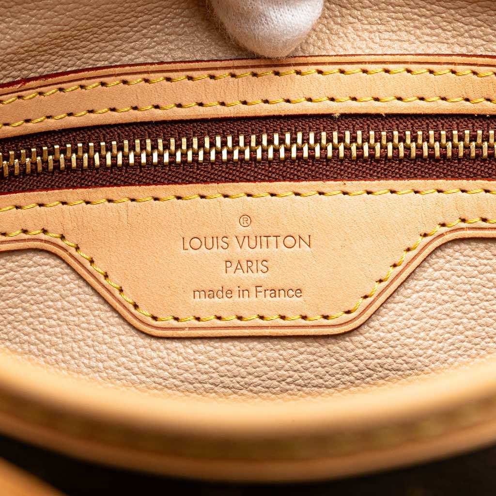 Louis Vuitton Monogram Petit Bucket - Detail 1