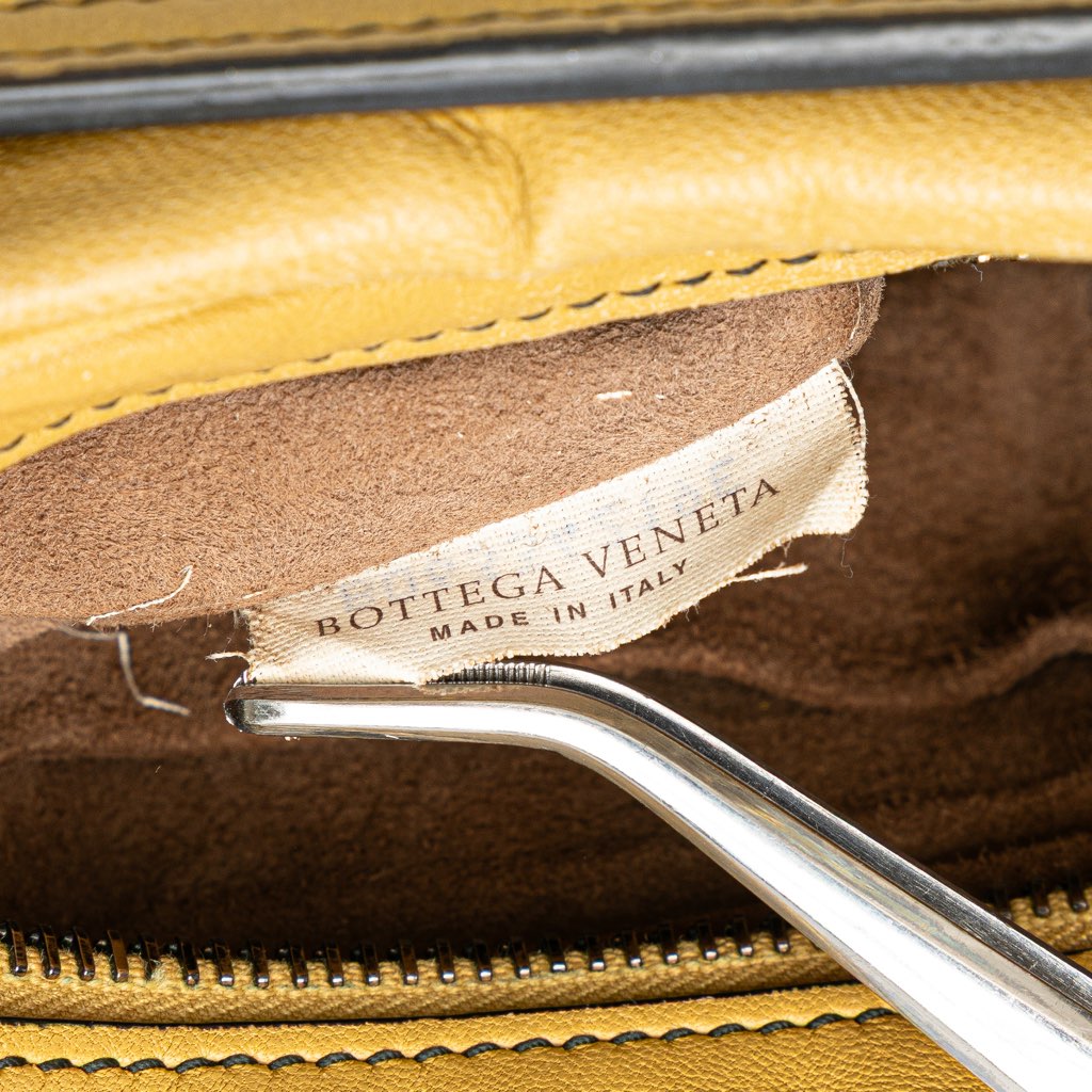 Bottega Veneta Nappa Intrecciato Camera Bag - 5
