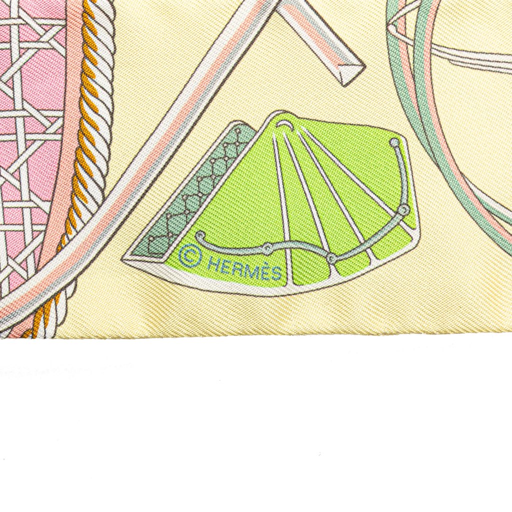 Hermès Les Voitures a Transformation Twilly Silk Scarf - Side view