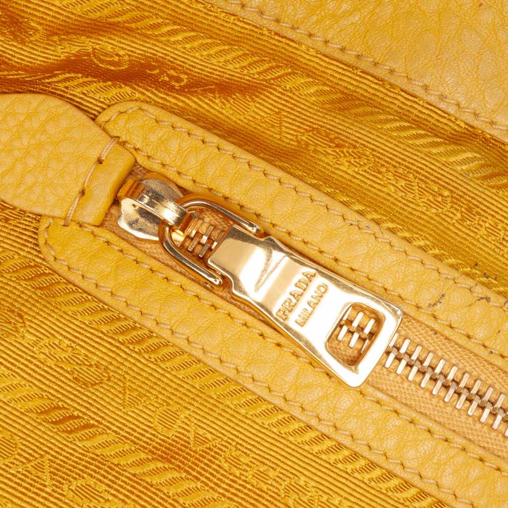 Prada Vitello Daino Boston Bag - Detail 2