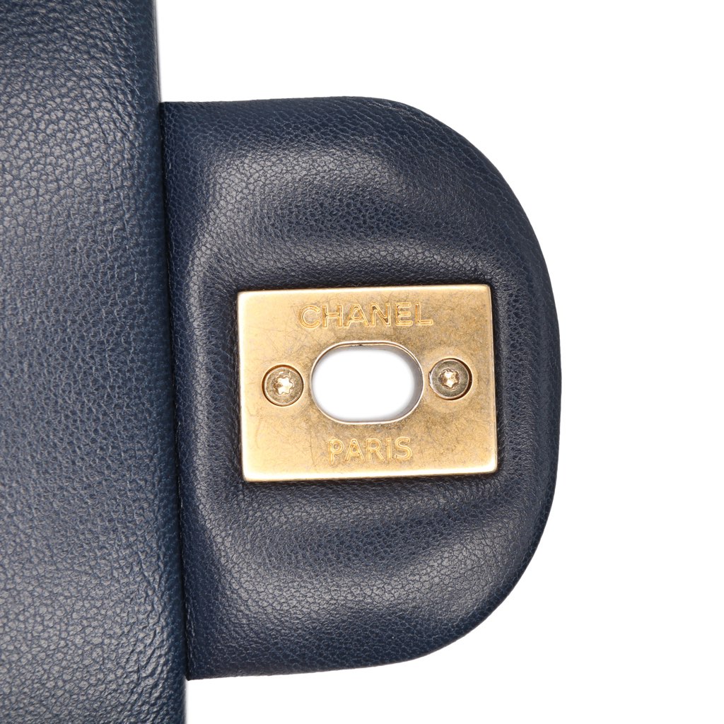 Chanel Mini Quilted Lambskin Crush on Chains Flap - Image 12