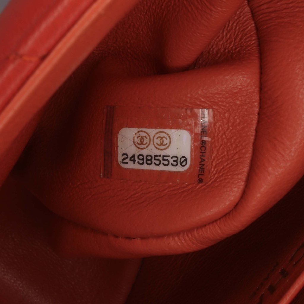 Chanel Mini Square Classic Lambskin Single Flap - Detail 1