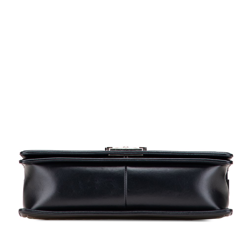 Chanel Medium Chevron Wrinkled Lambskin Boy Flap - Image 6