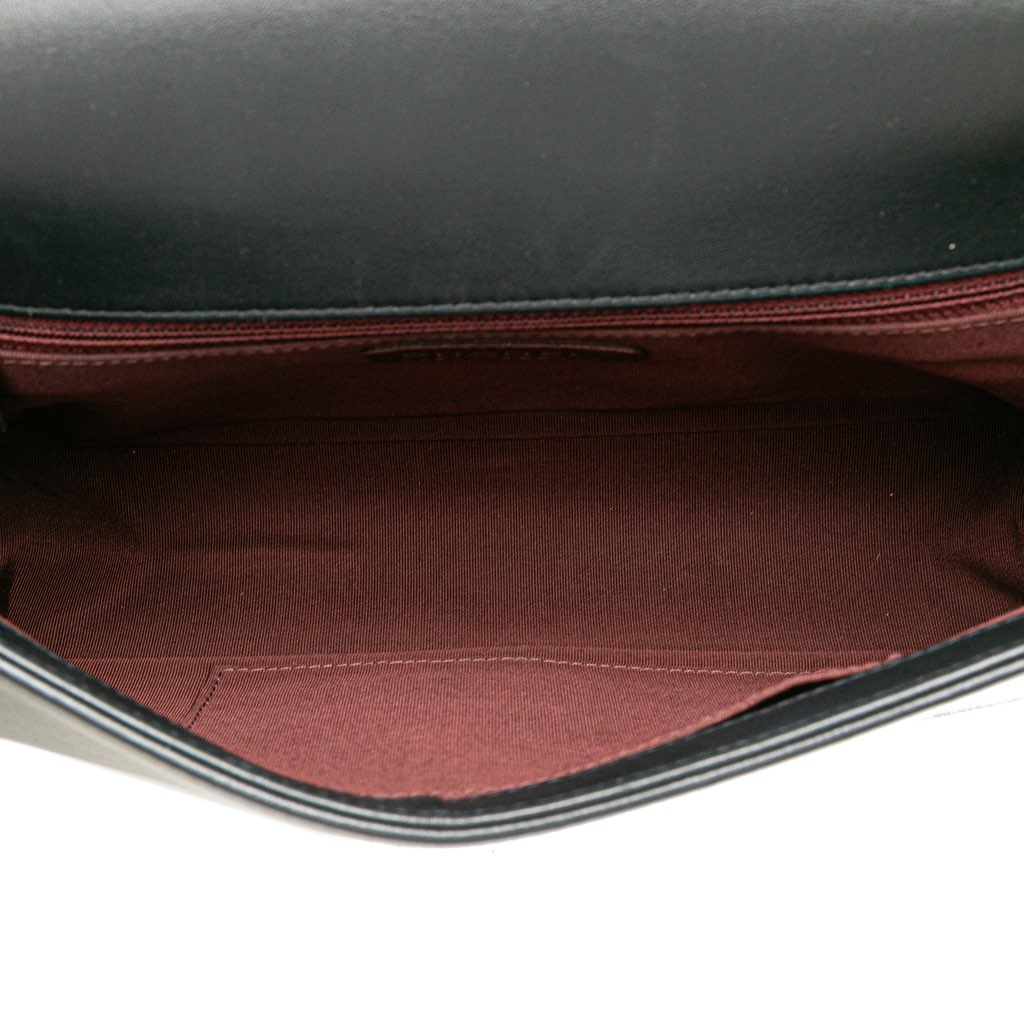 Chanel Medium Chevron Wrinkled Lambskin Boy Flap - 4