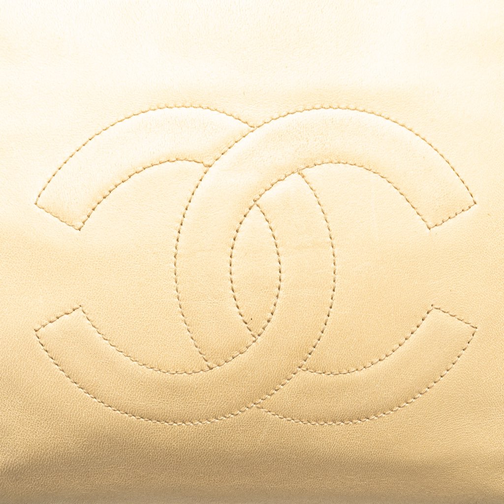 Chanel CC Lambskin Chain Tote - Image 10