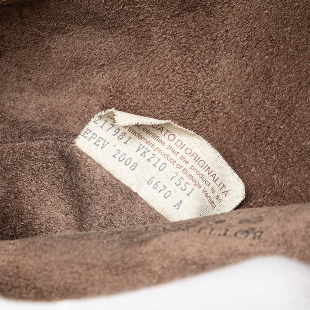 Bottega Veneta Intrecciato Trimmed Metallic Leather Crossbody - Detail 1