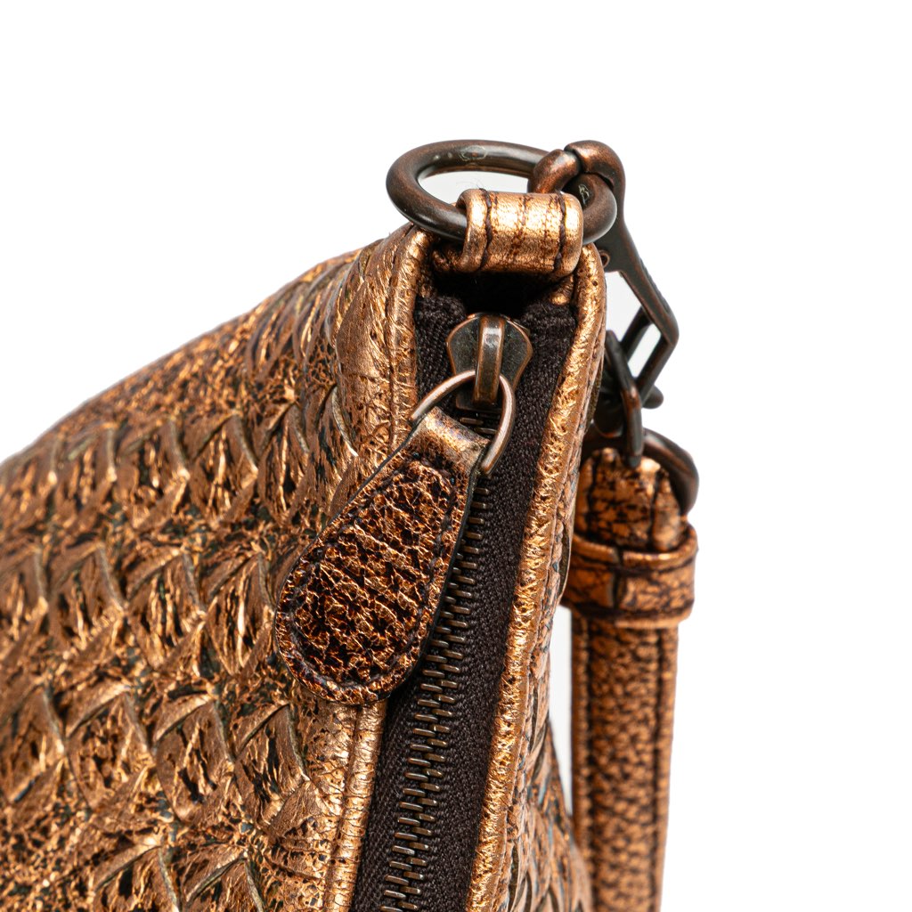 Bottega Veneta Intrecciato Trimmed Metallic Leather Crossbody - Detail 2