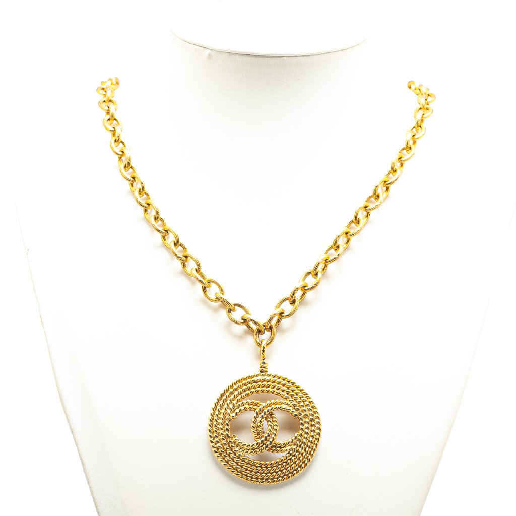 Chanel Gold Plated CC Braided Round Pendant Necklace - 4