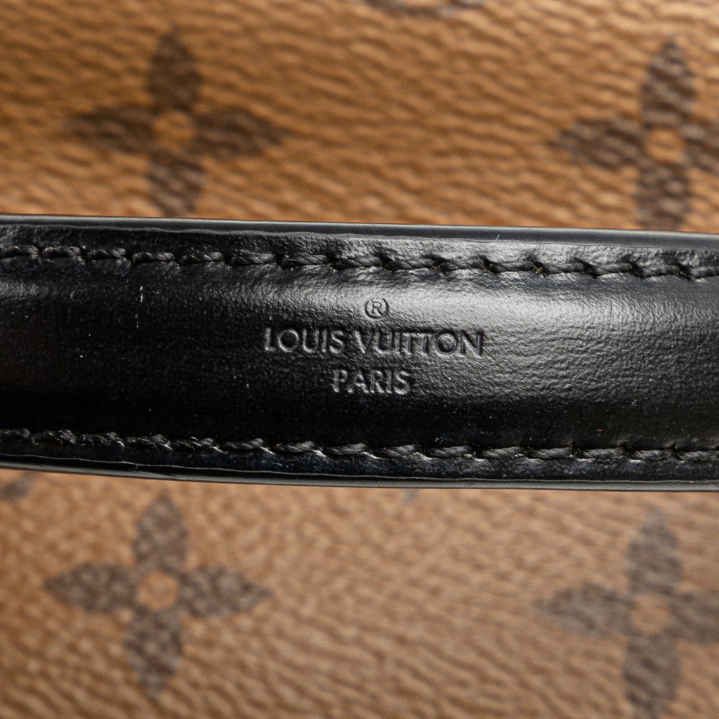 Louis Vuitton Monogram Reverse Vanity PM - Detail 2