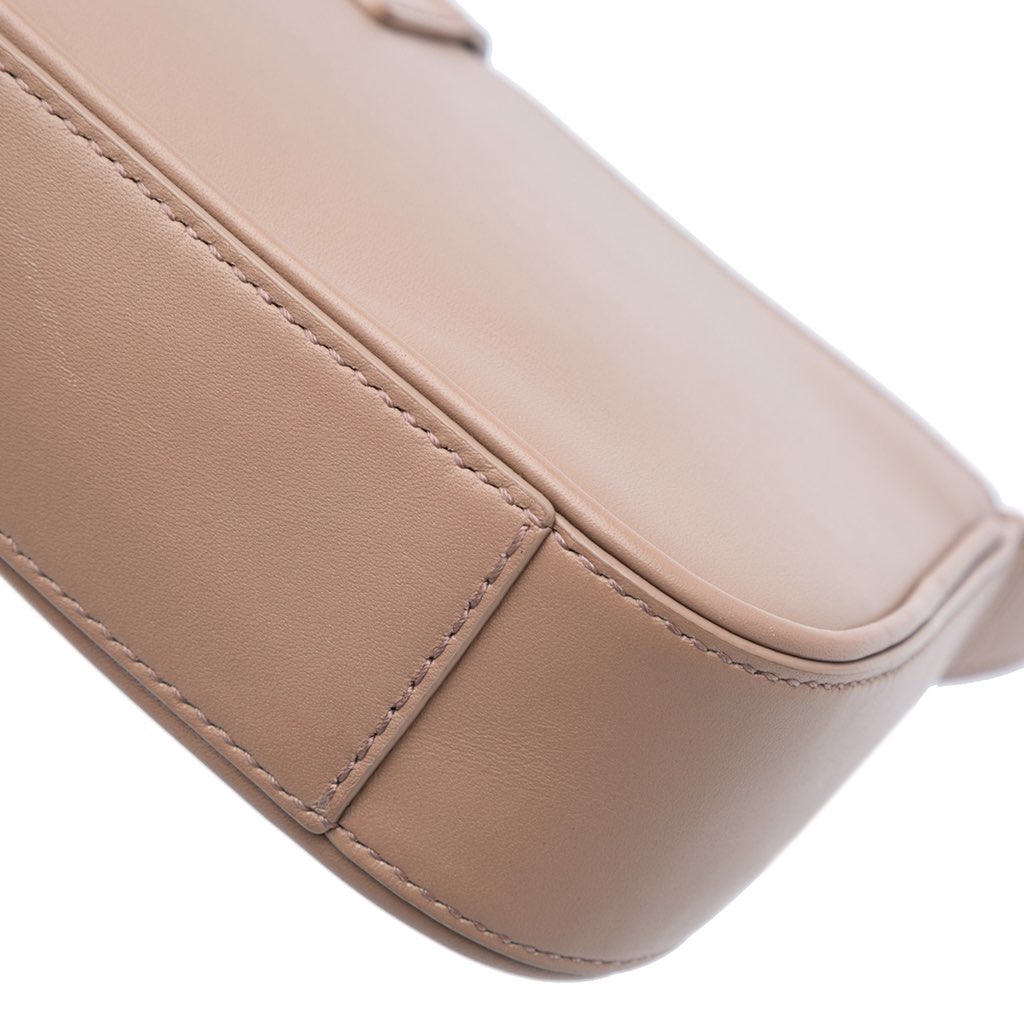 Saint Laurent Mini Calfskin Le 5 a 7 Shoulder Bag - Detail 2